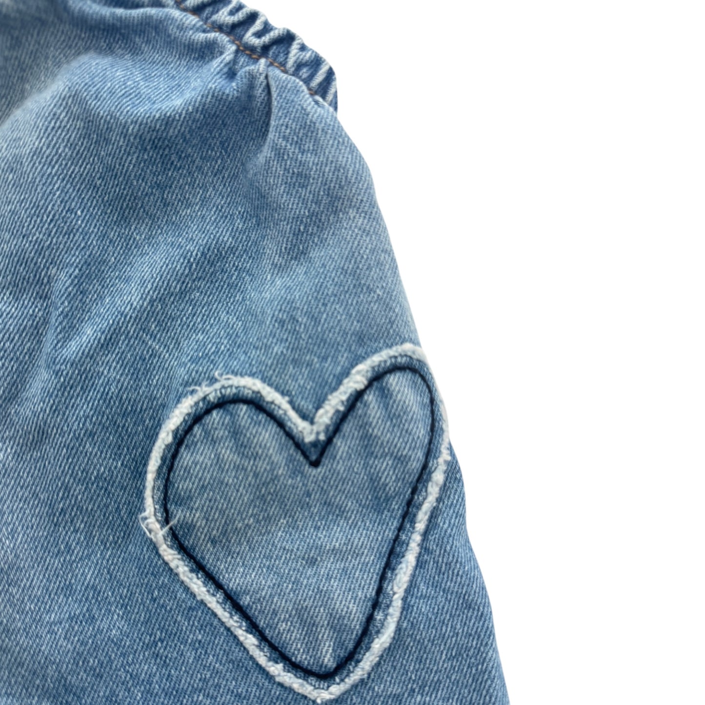 Hema Second Hand Jeans-Latzhose „Herzen“ | Gr. 74